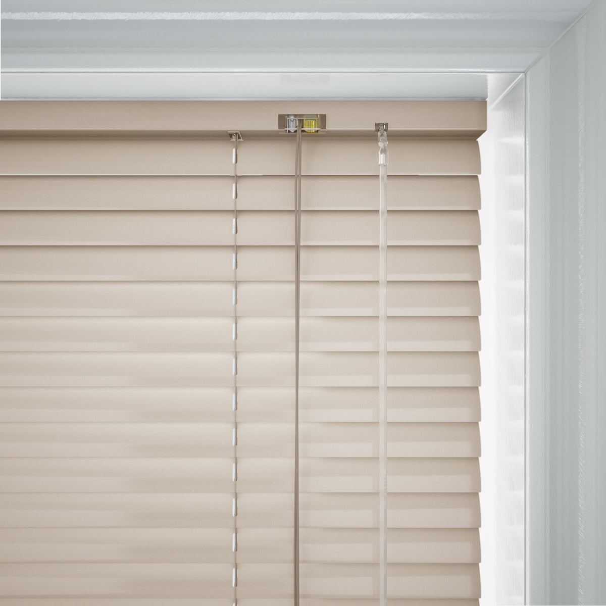 Alveta Beige Aluminium Venetian Blind