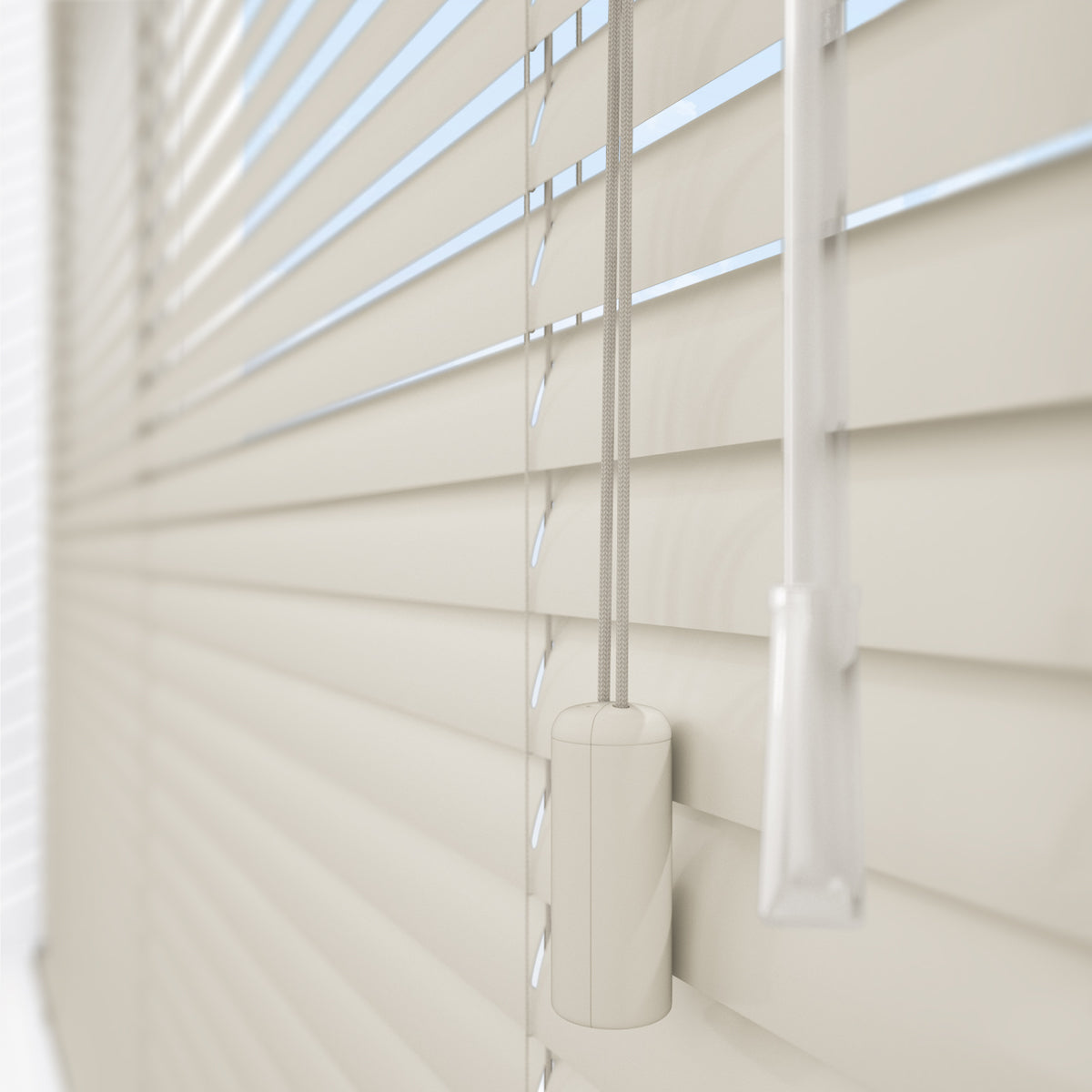 Alveta Ivory Aluminium Venetian Blind